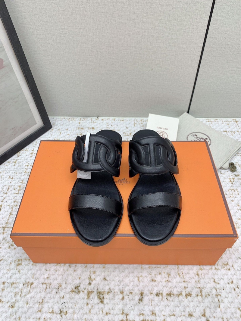 H**me5 slippers